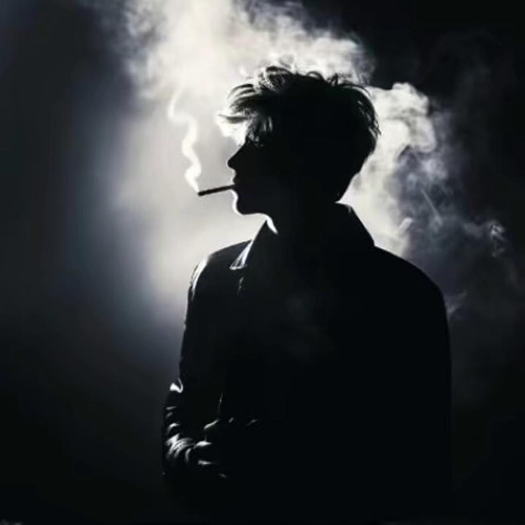 🚬ঞৣঁ 浓烟.伴酒