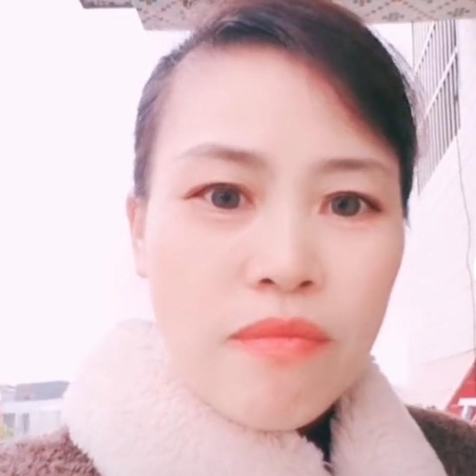 小彭爱跳舞