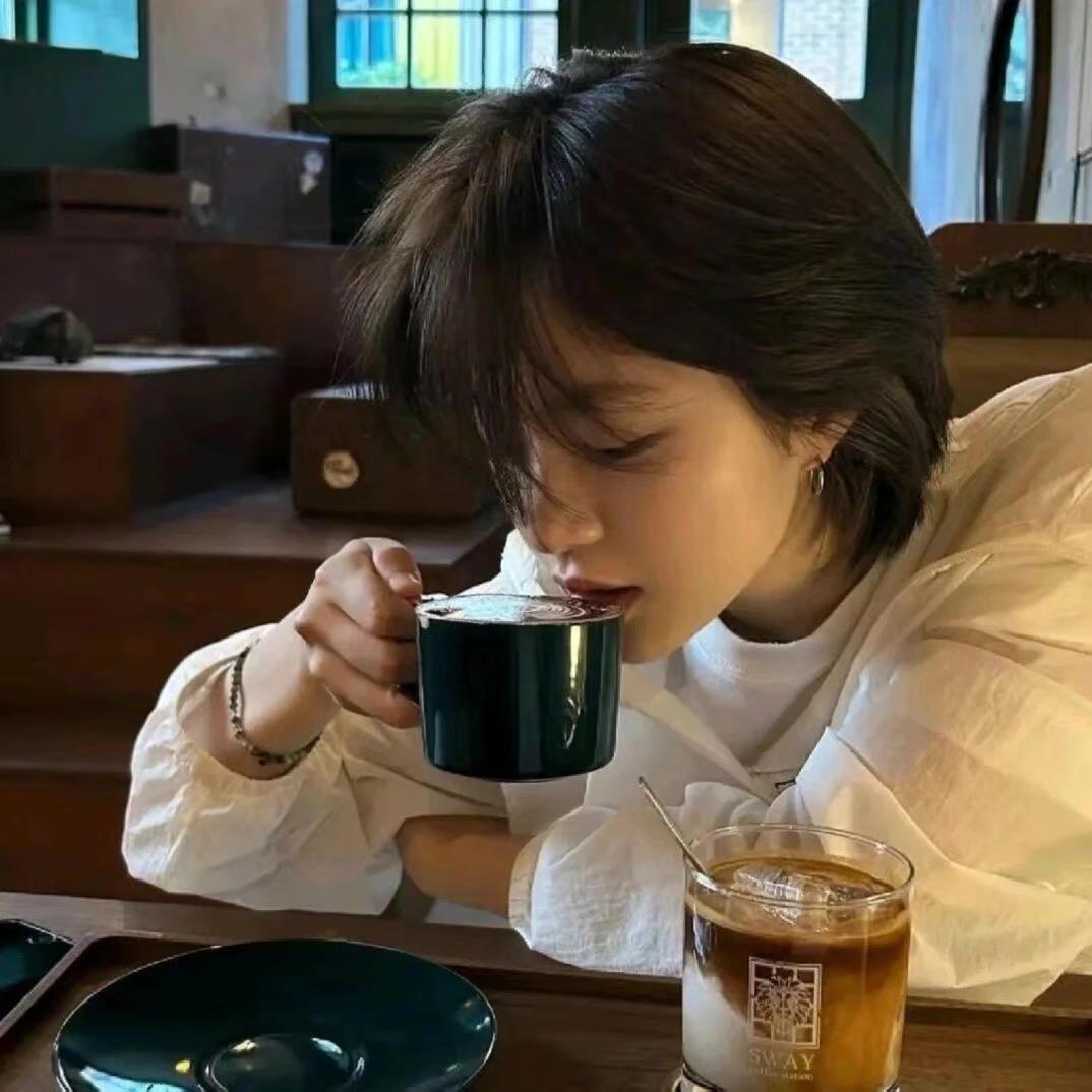 憋睡了💤