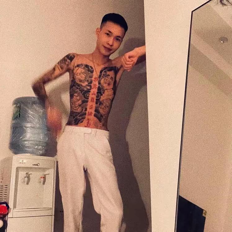 丁真格绒😶‍🌫️