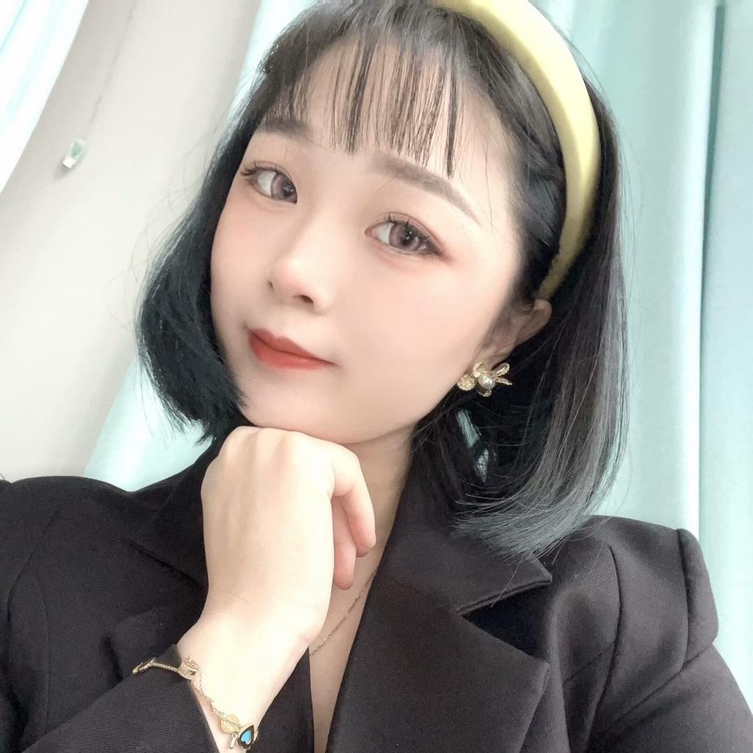 @小熊🐻配饼干🍪