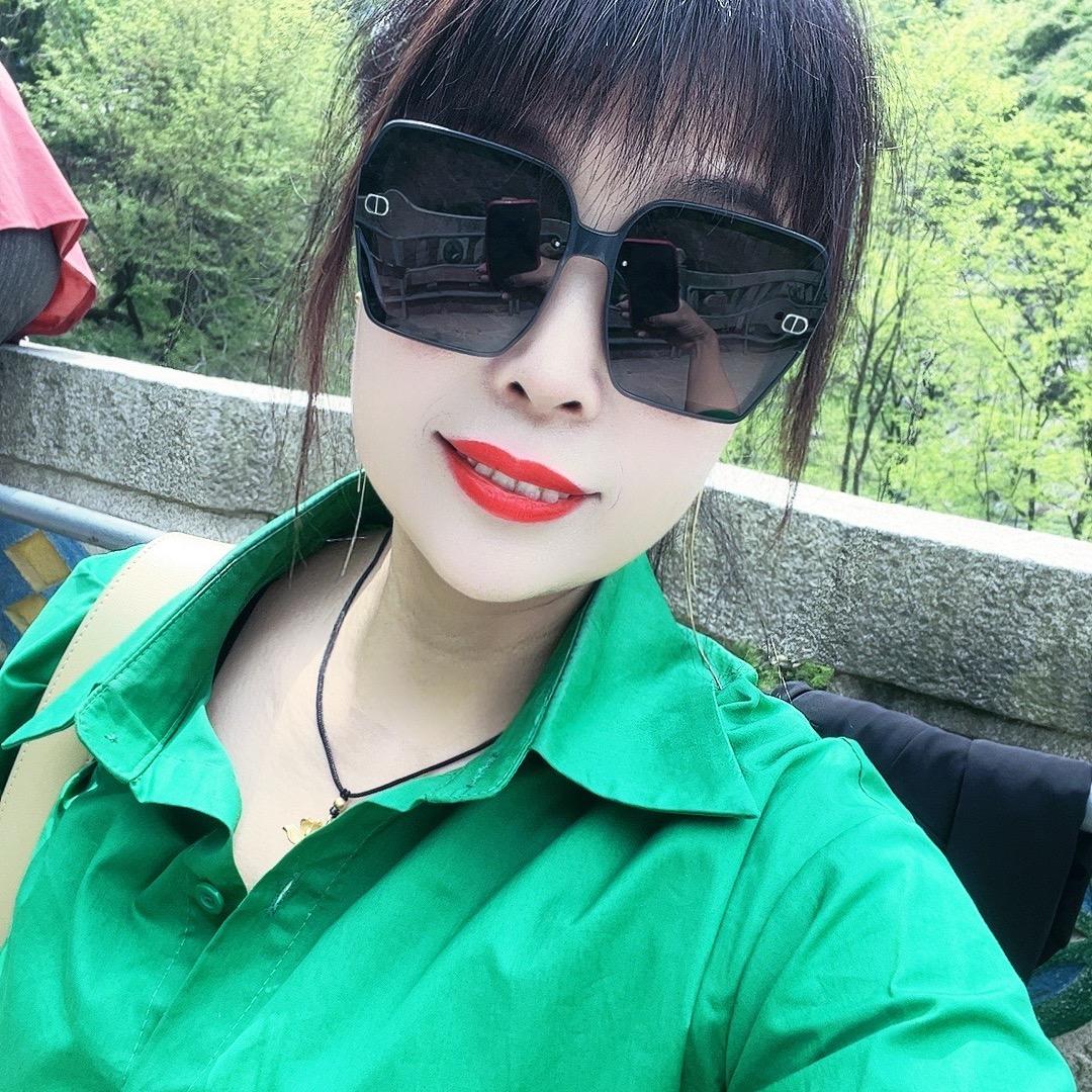 大荔眼镜姐