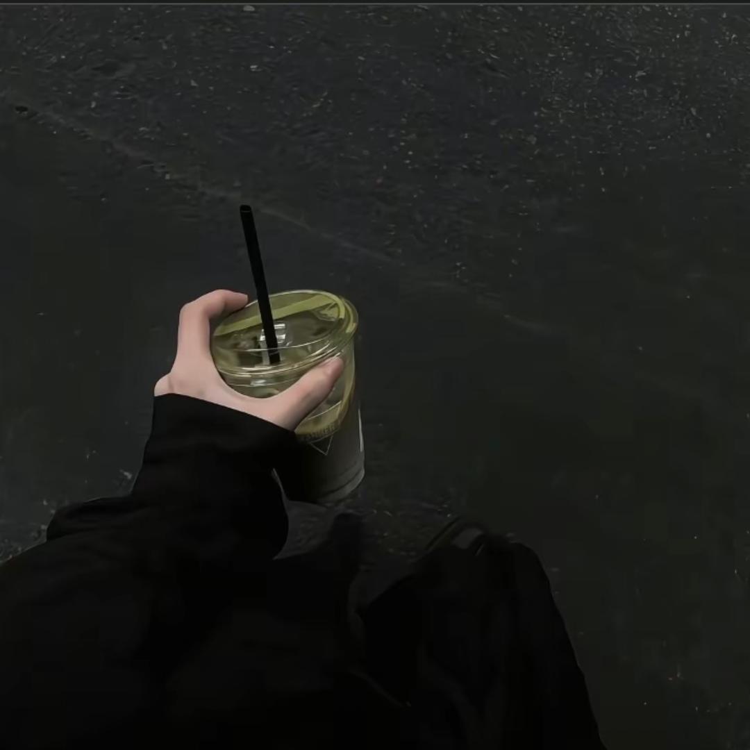 江屿.