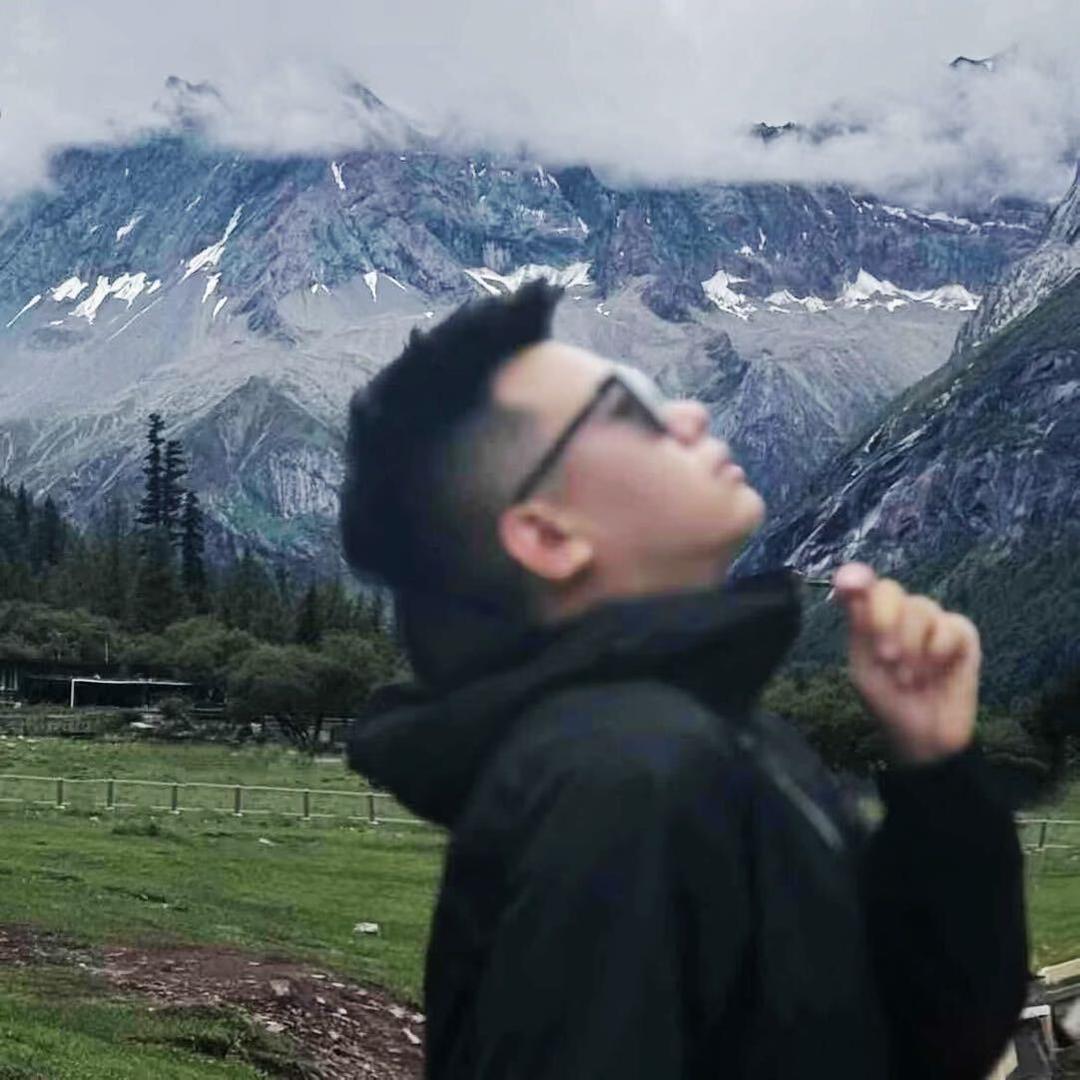 青海天耀豪车租赁CEO