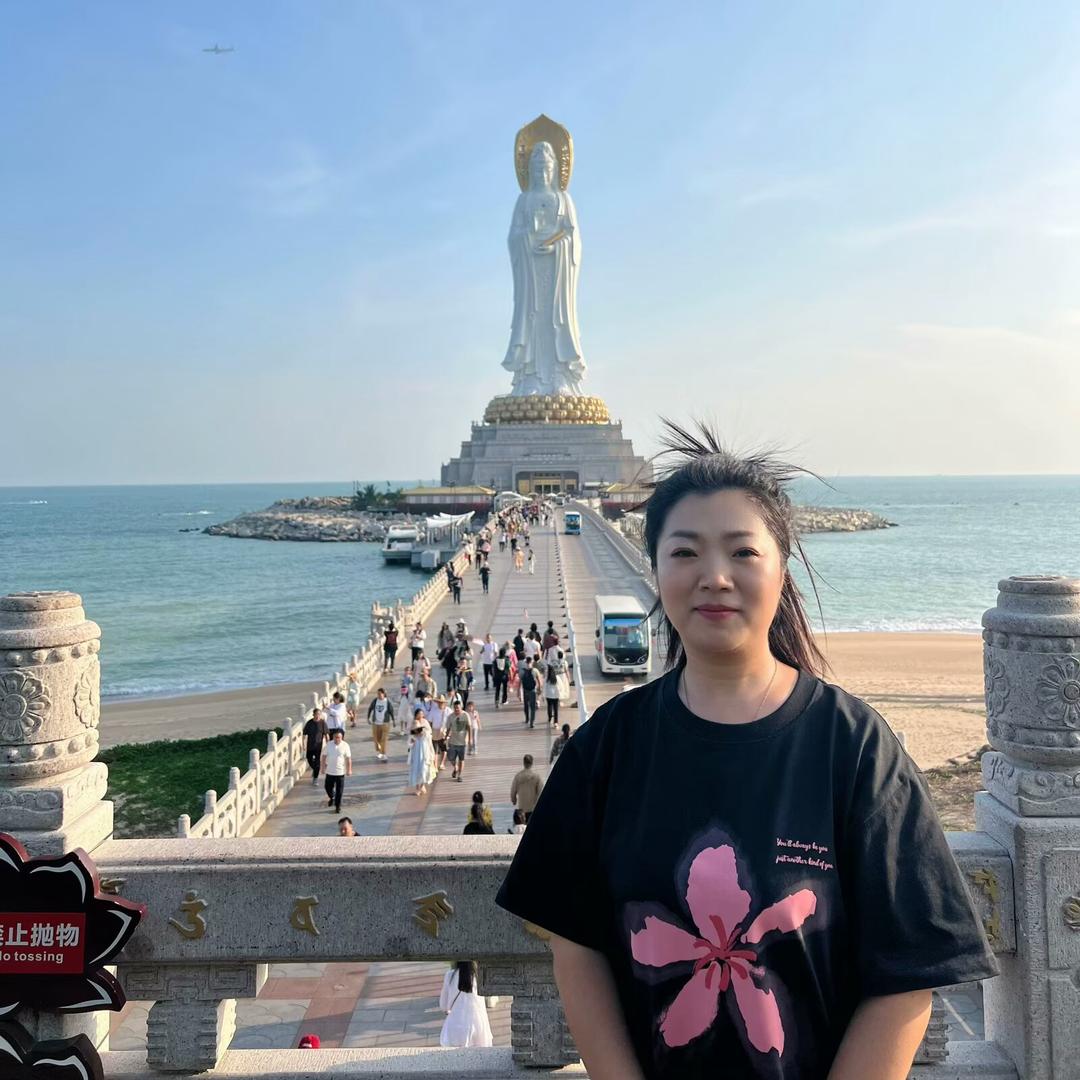 大妮在边境