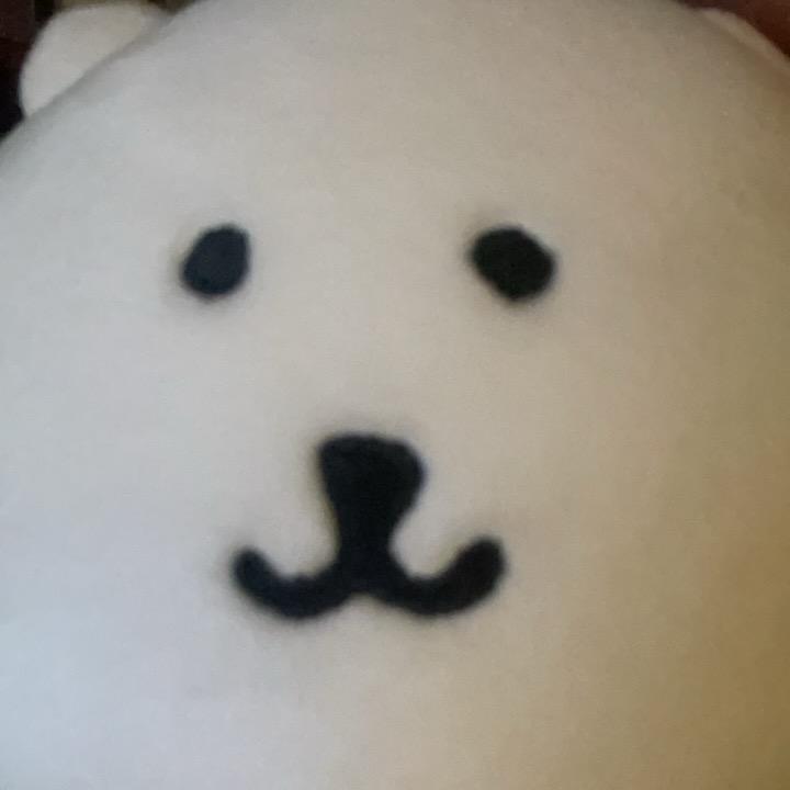 被生活强健无力反抗