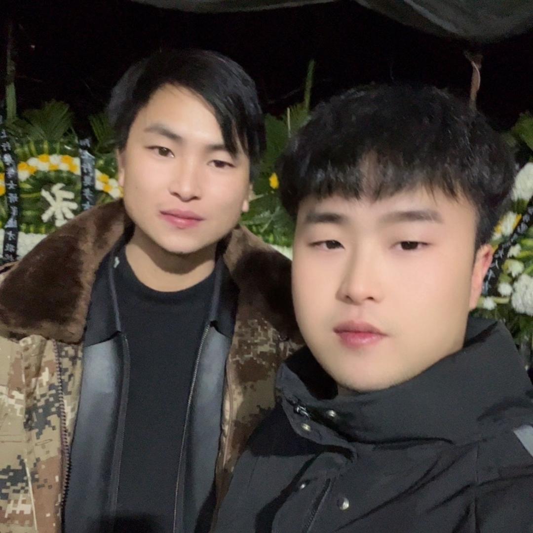 阿晨 A K