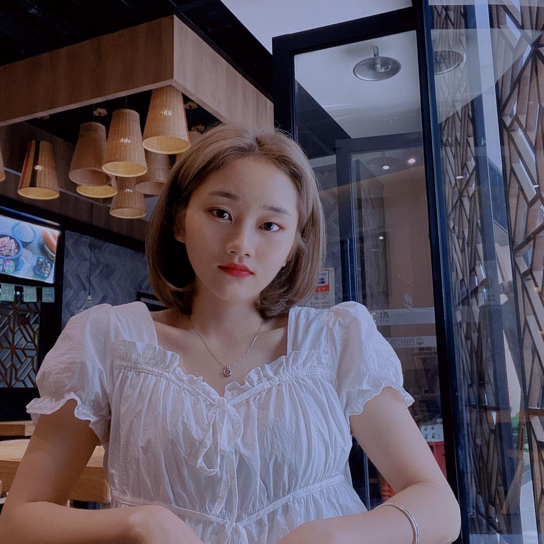 一杯生椰拿铁☕（抽象大队3号）