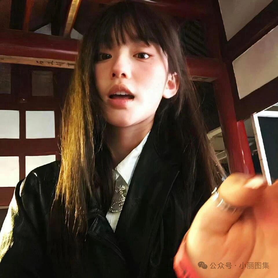 小西柚