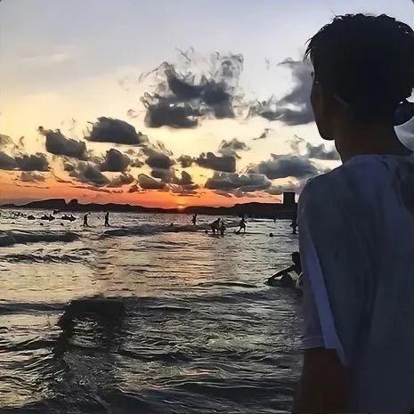 小飞哥钓鱼
