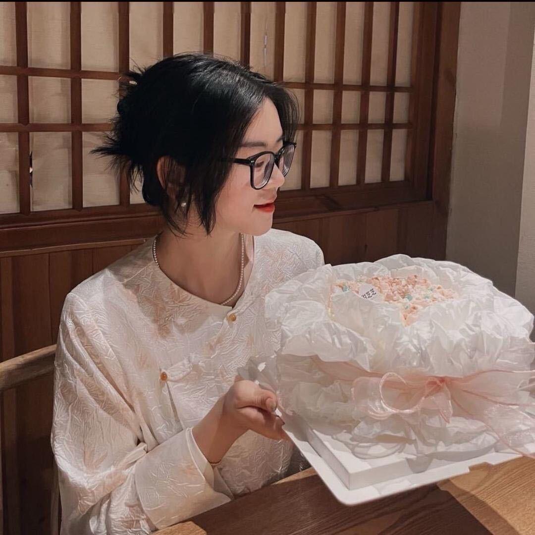 一颗莓人徐