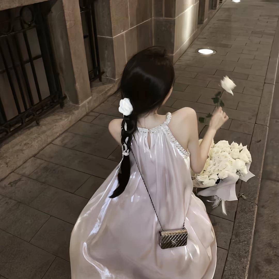 小芊👙