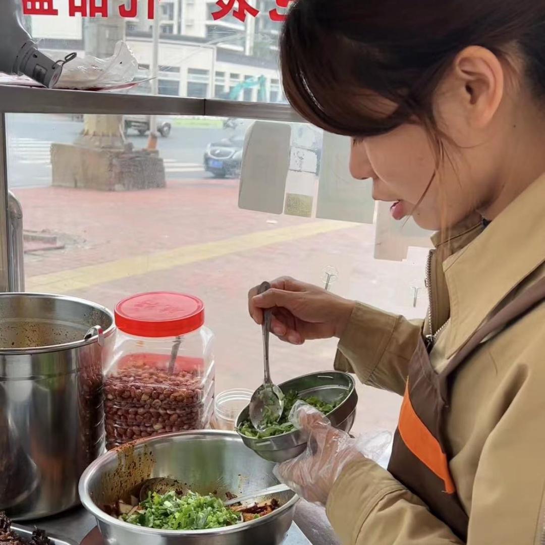武冈特产都梁亚太店
