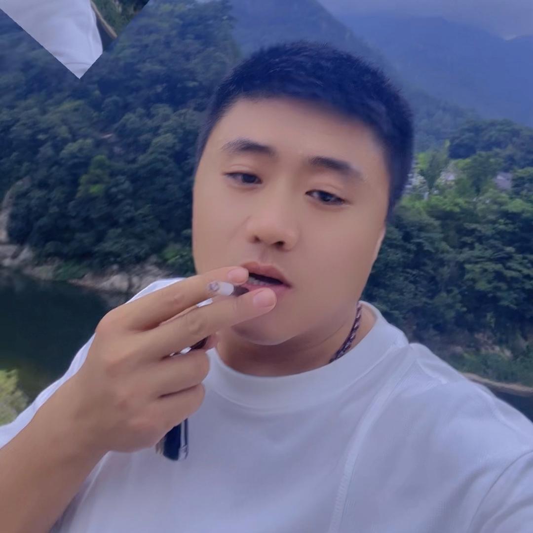 刘龙