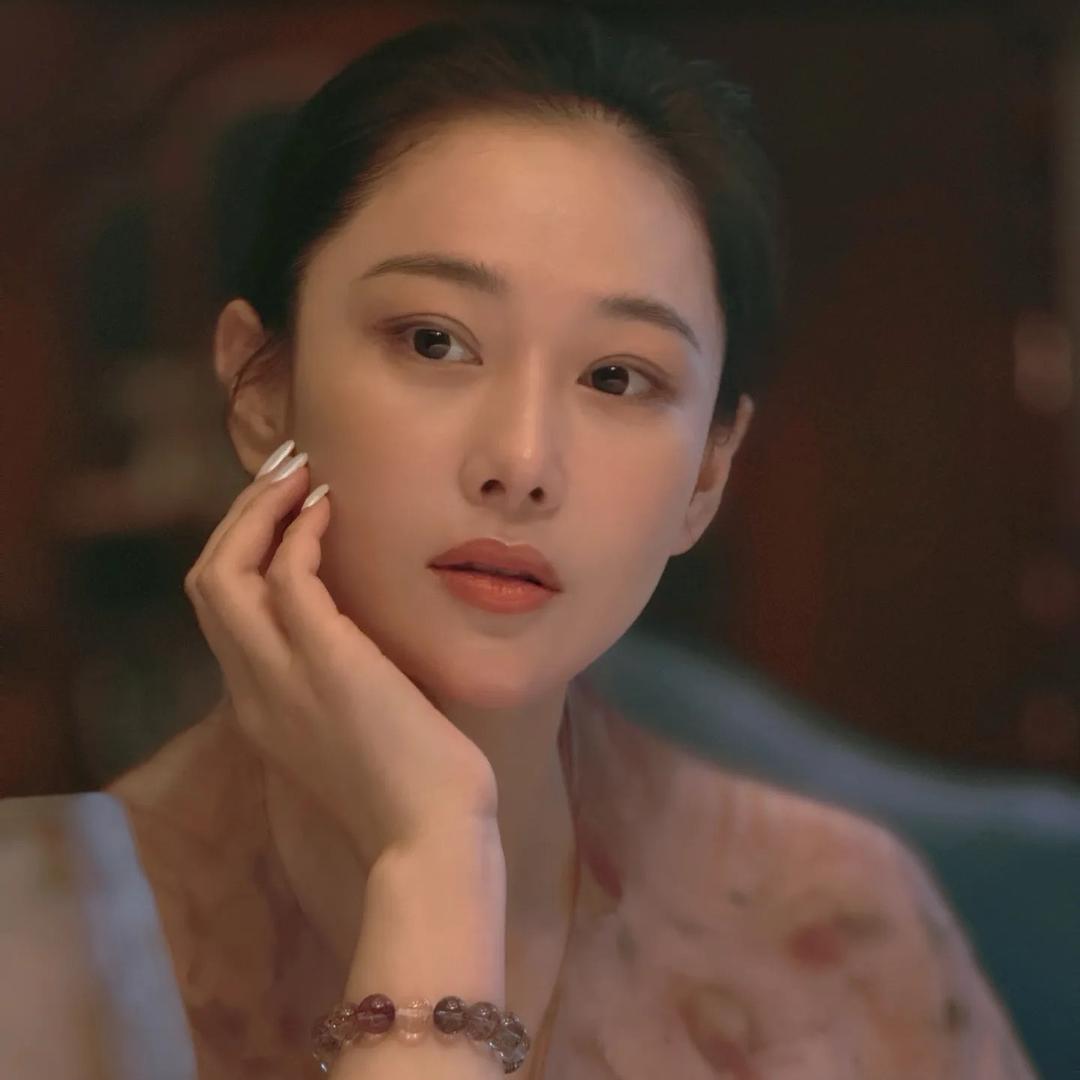 财迷的可爱女人