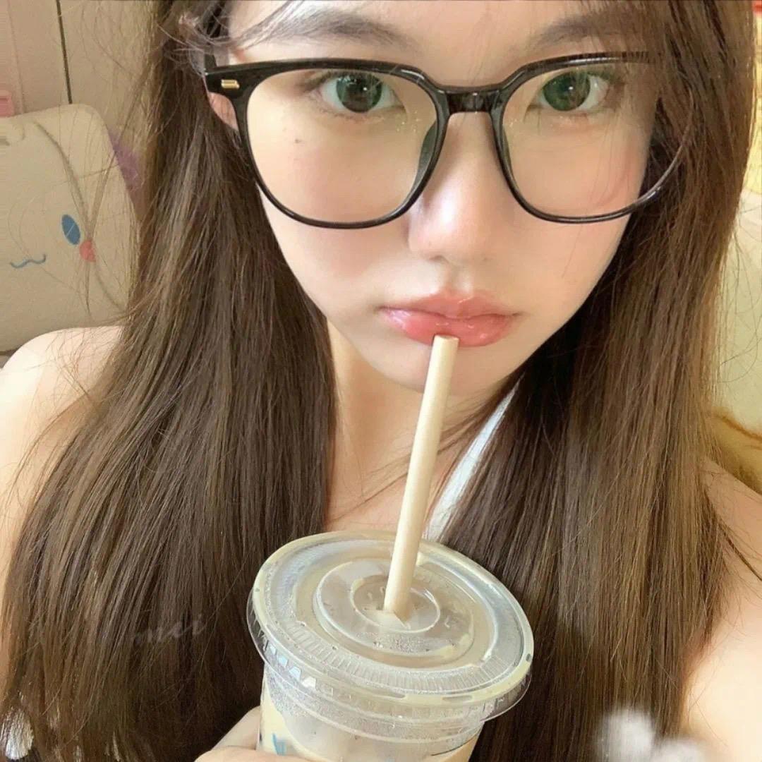 豹纹包装养乐多