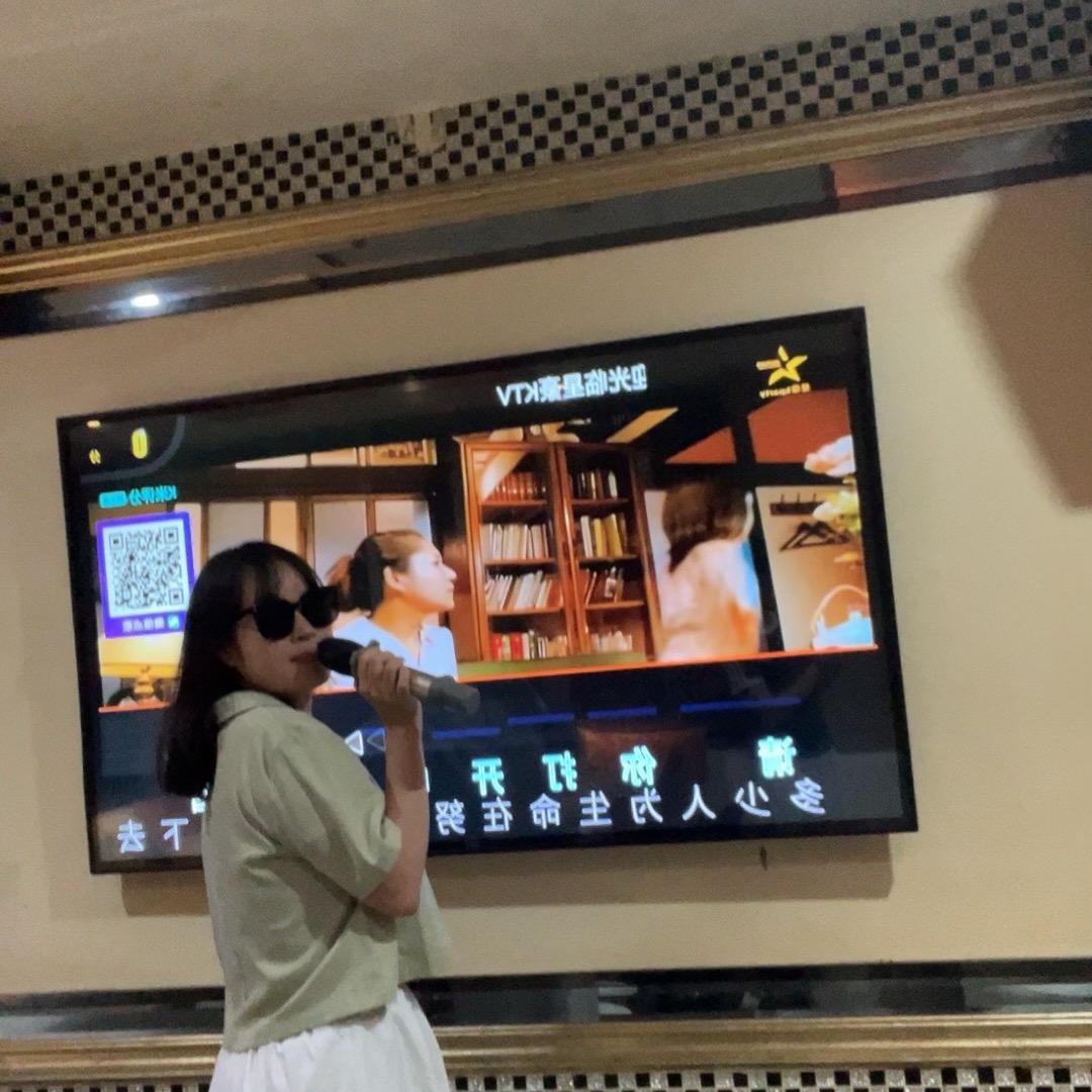 一只轻松熊