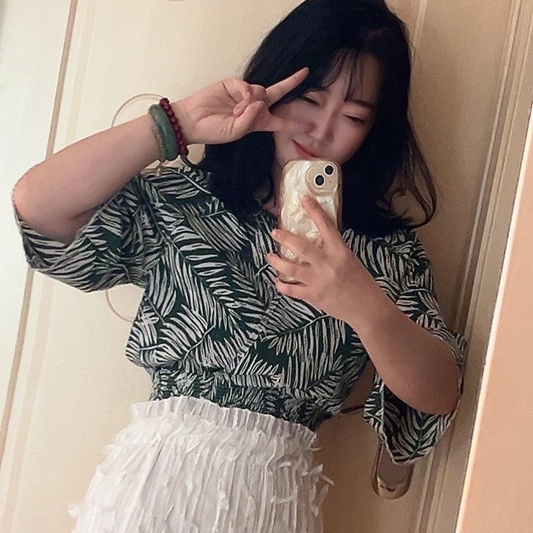 蔡蔡.