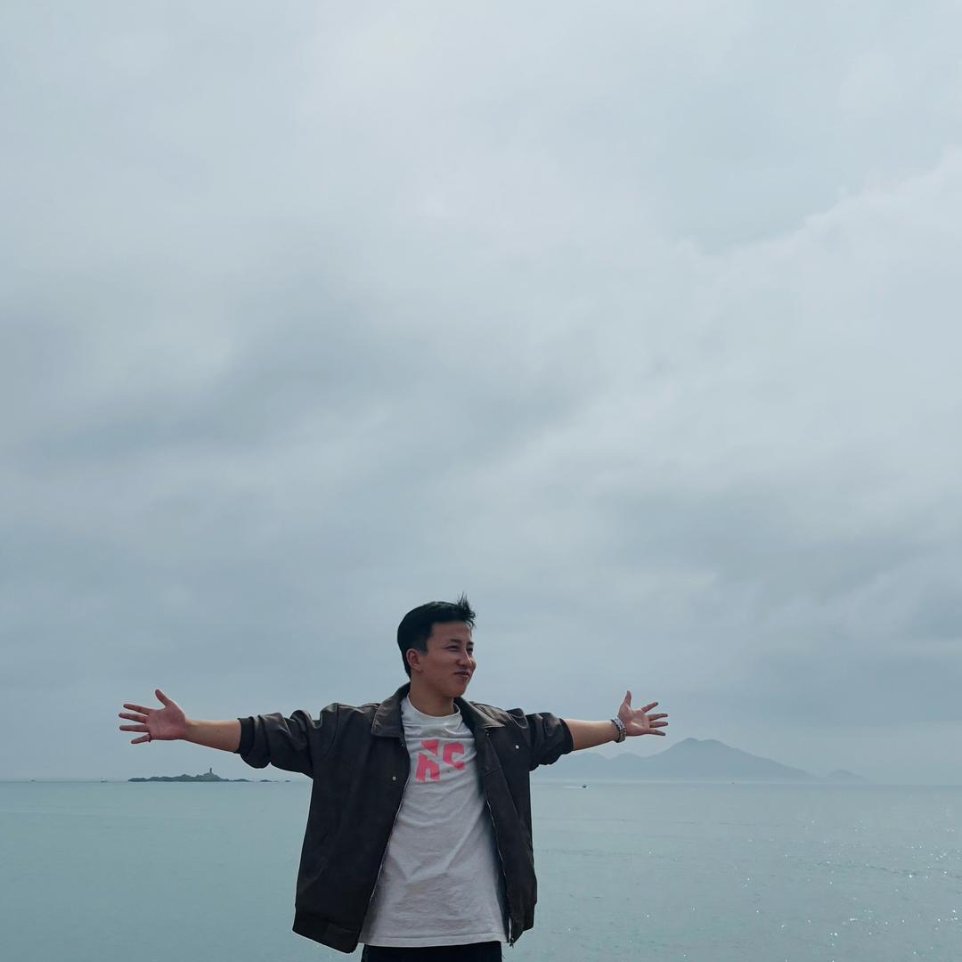 假装是王总
