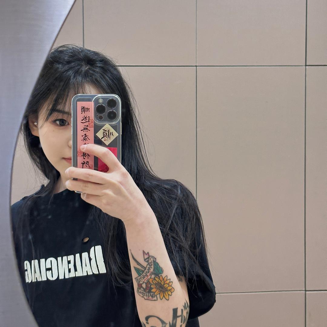 33.