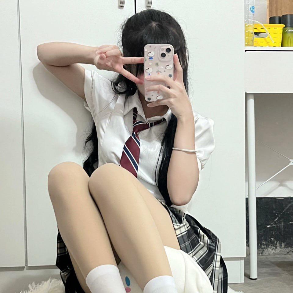 水里有片云☁️