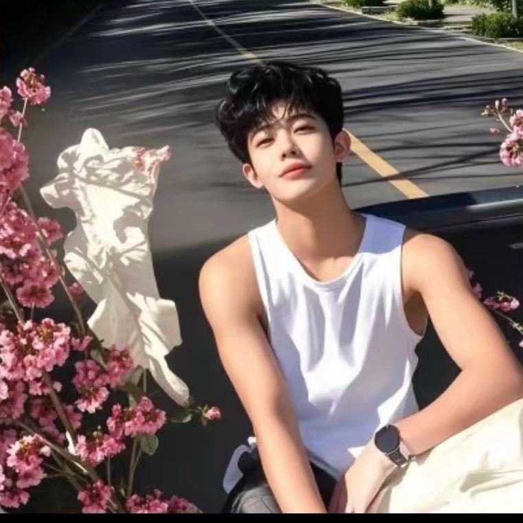 爱脸红的小王