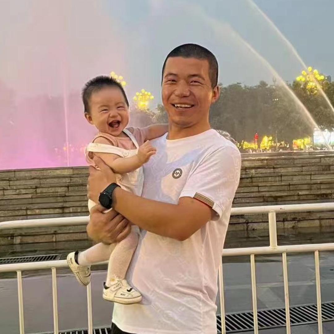 张北牛市小王总抓牛团队