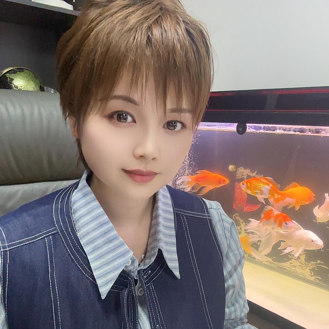 阳佳佳户外运动总仓
