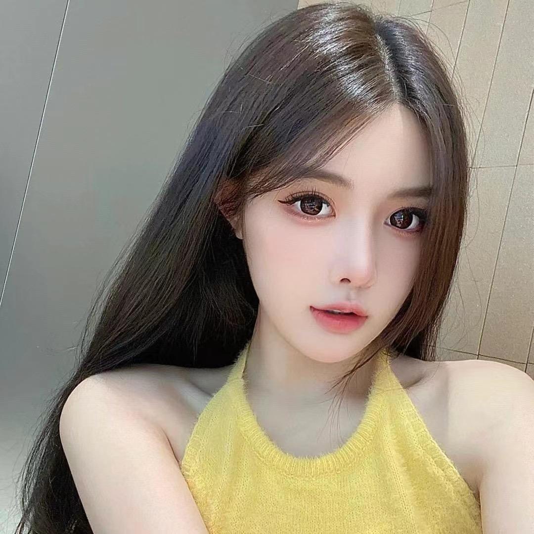 午夜小树林。