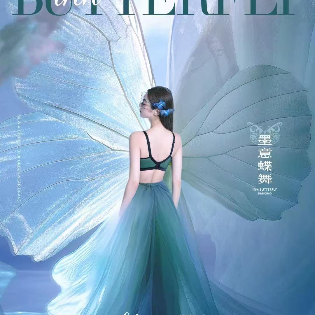 小何姐