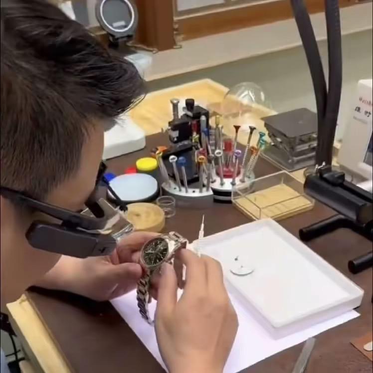 老王组装定制腕表