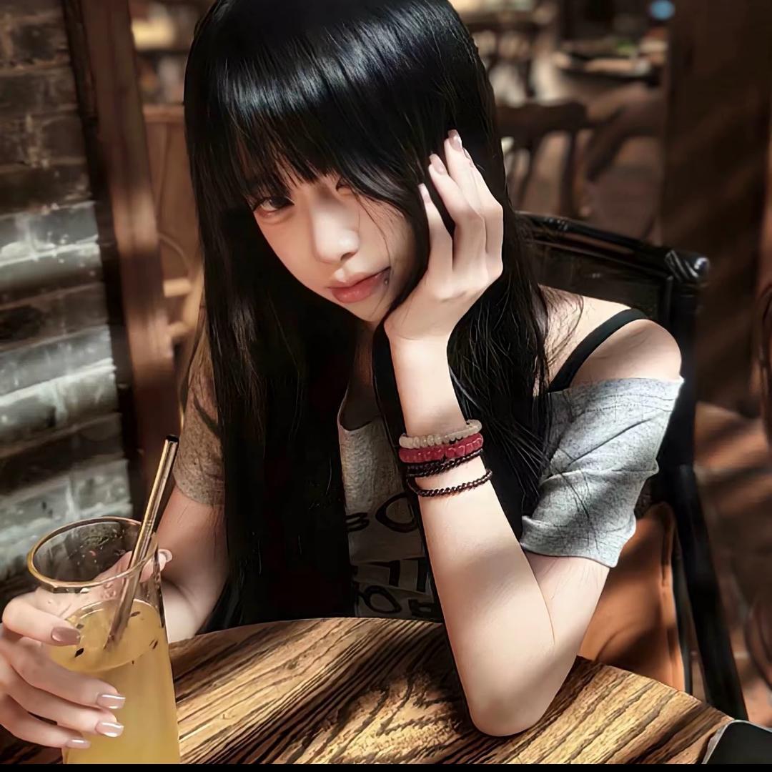 _4U.