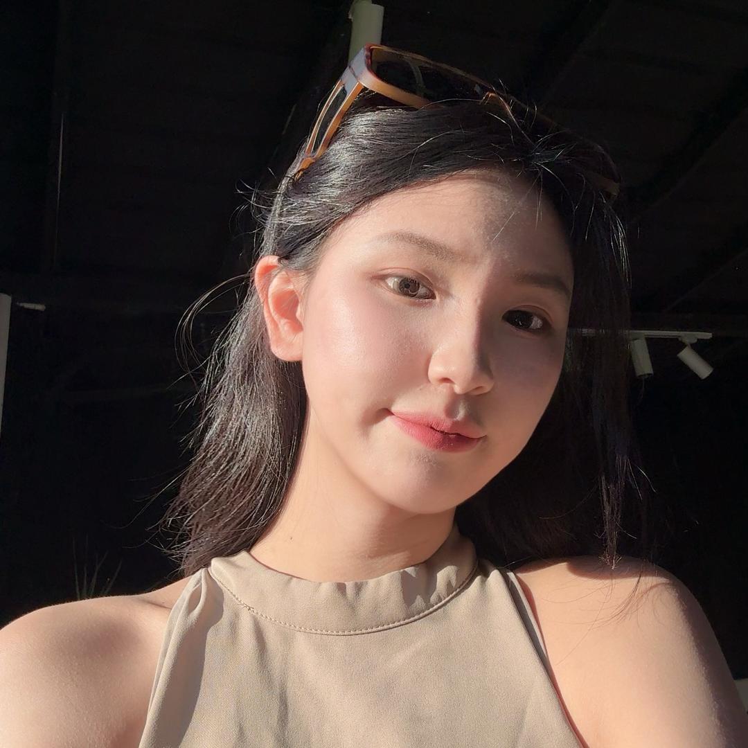 罗罗又偷懒了🌸