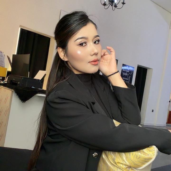 岳普湖县三只蚂蚁实体店