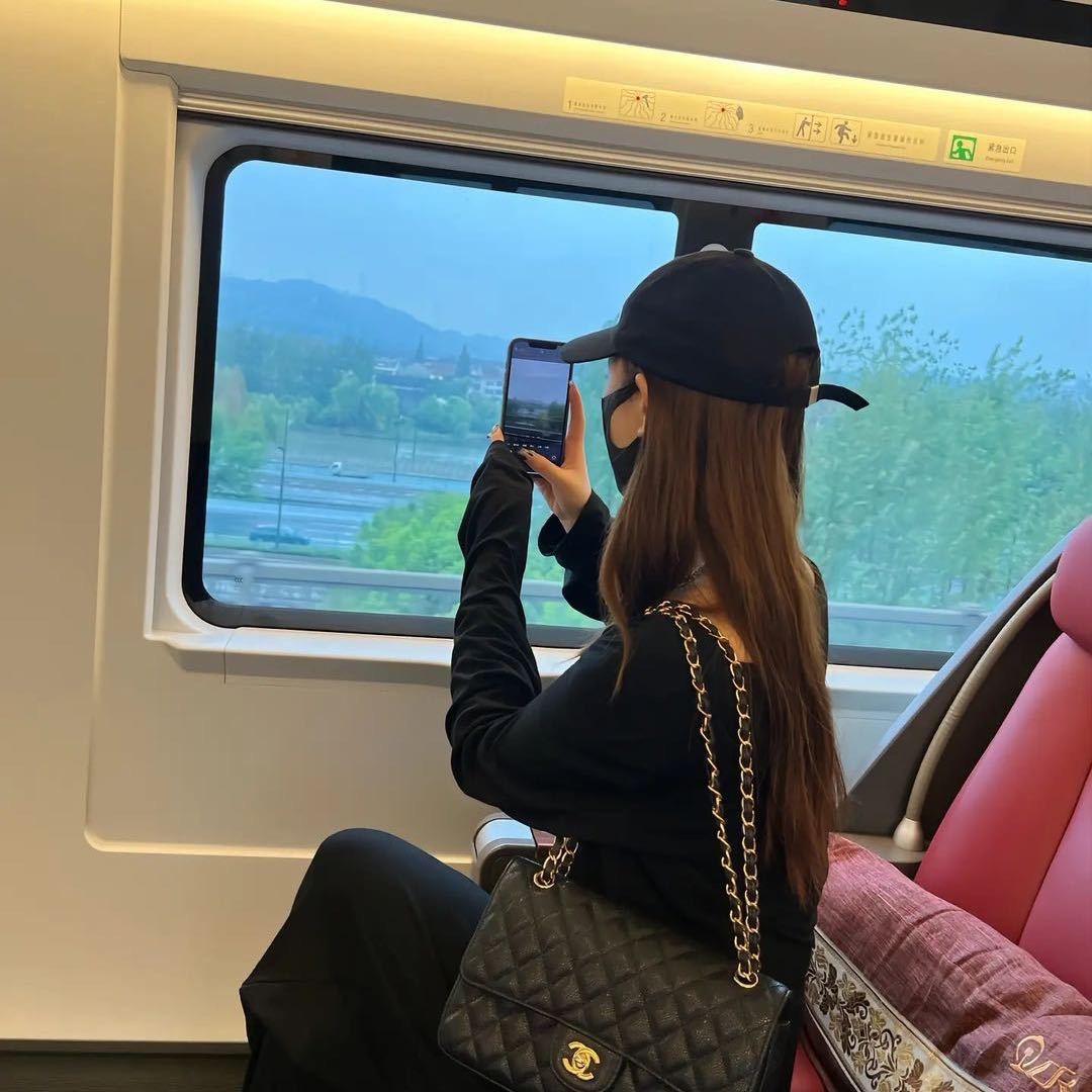 程三三女装👗