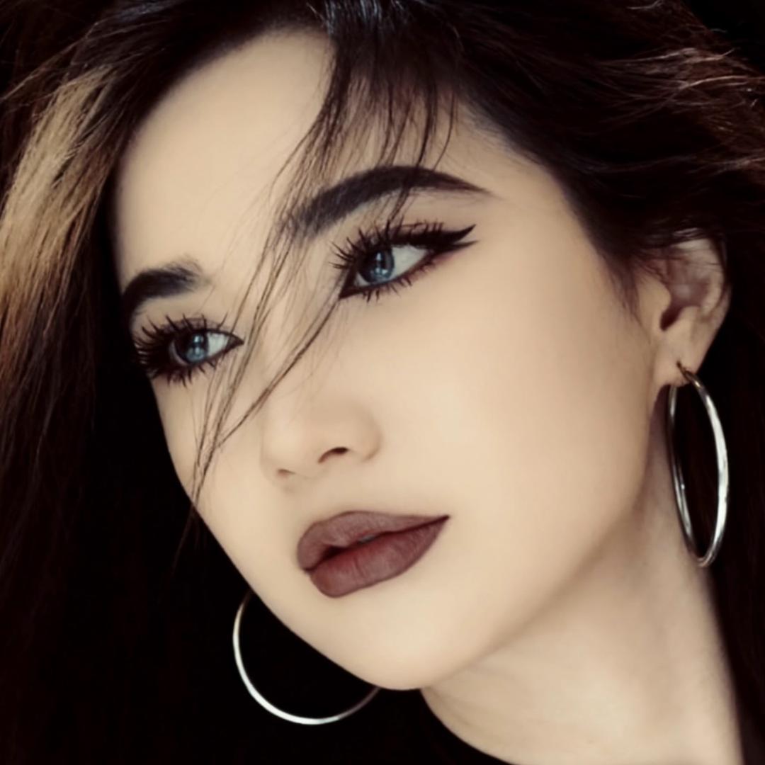 回忆👩🏻‍🦯‍➡️🧎🏻‍♂️