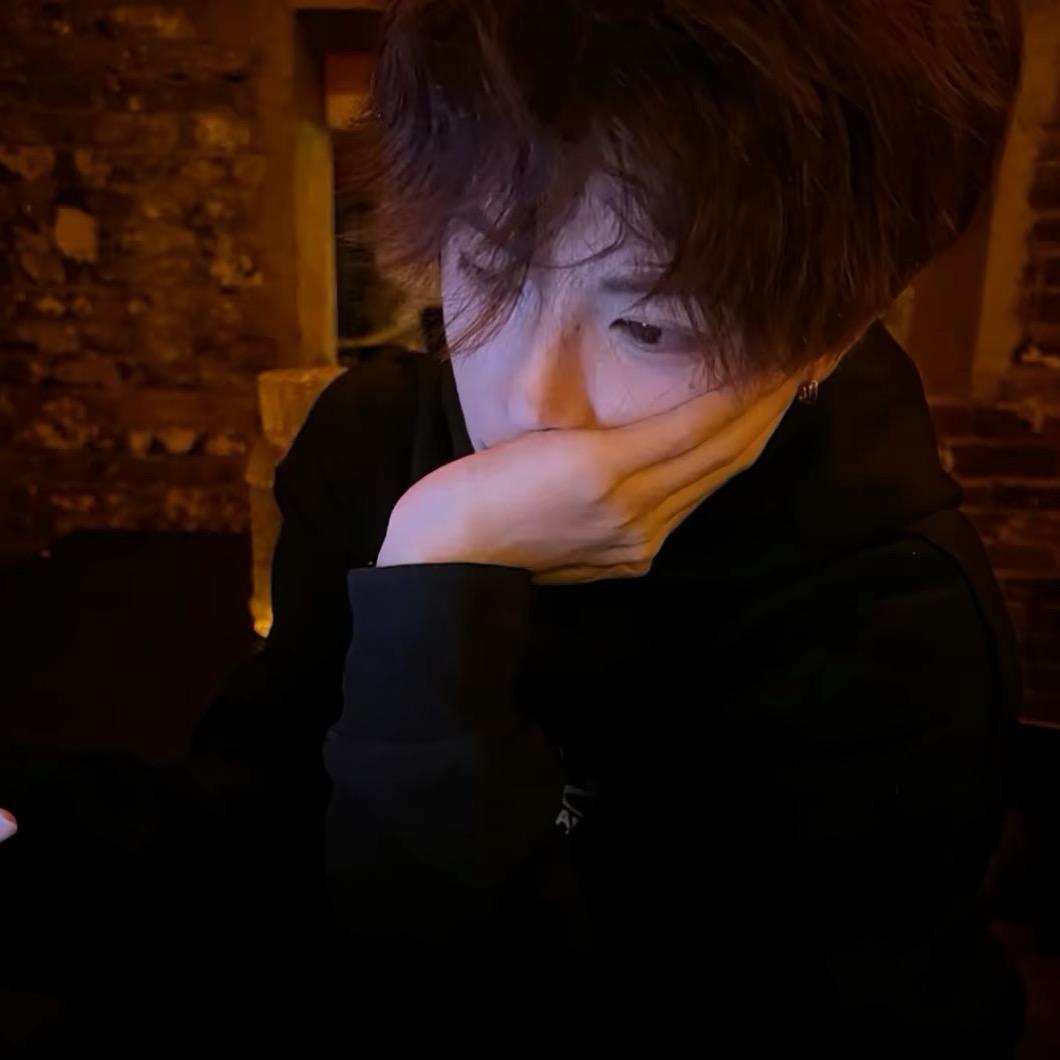 ug拳击酒吧小航