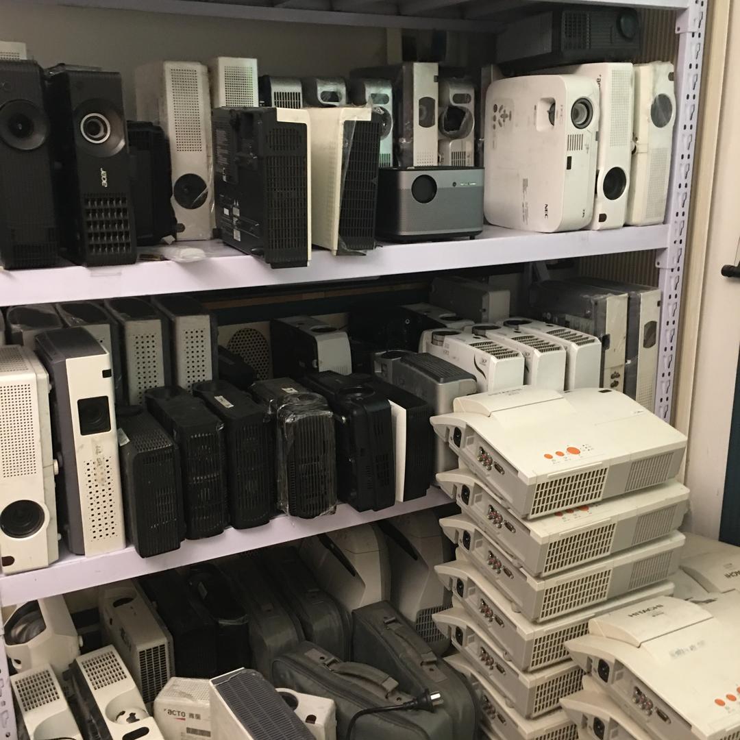 投影仪二手店
