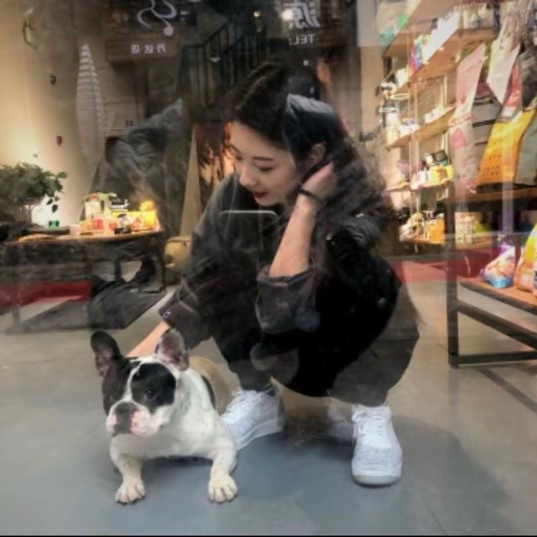 苗苗•欧韩女装档口