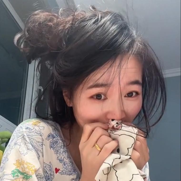 二胎雯子妈妈