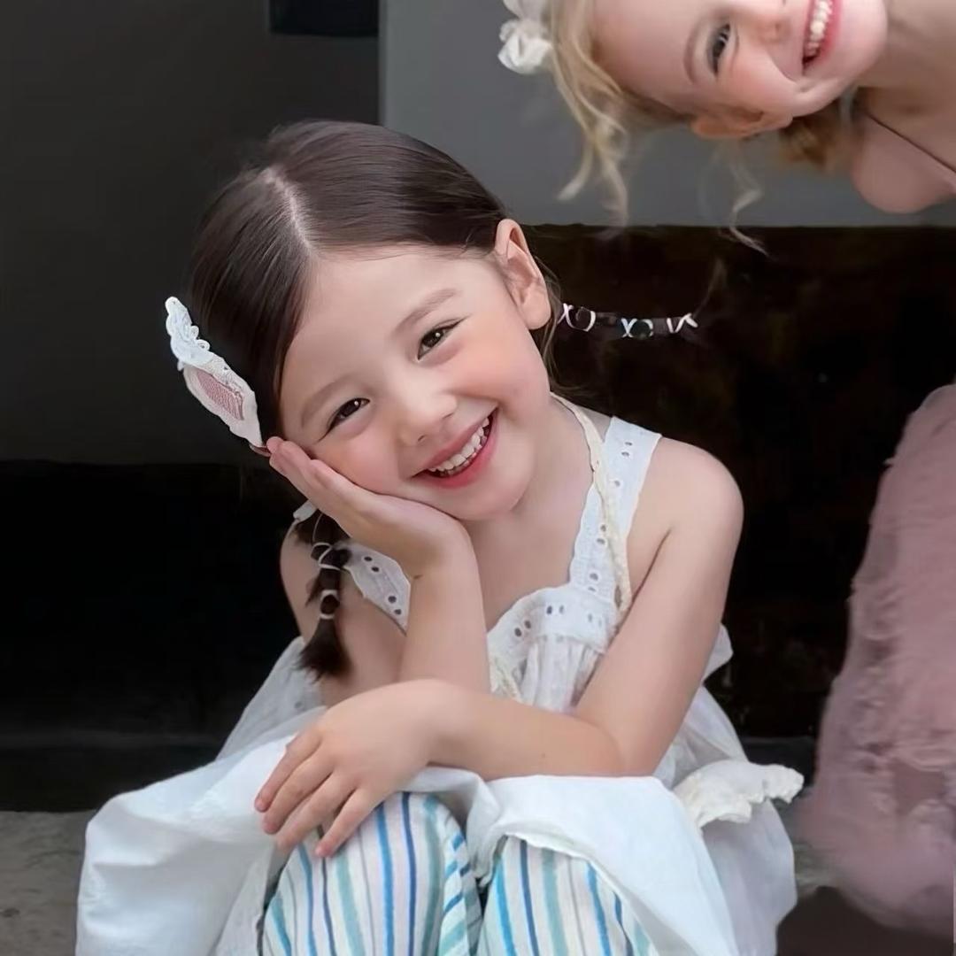 葳葳睡醒啦