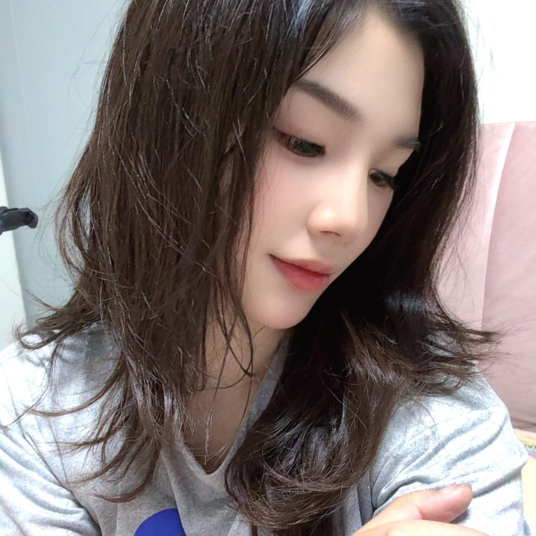 ঞᩚ᭄刘耘希