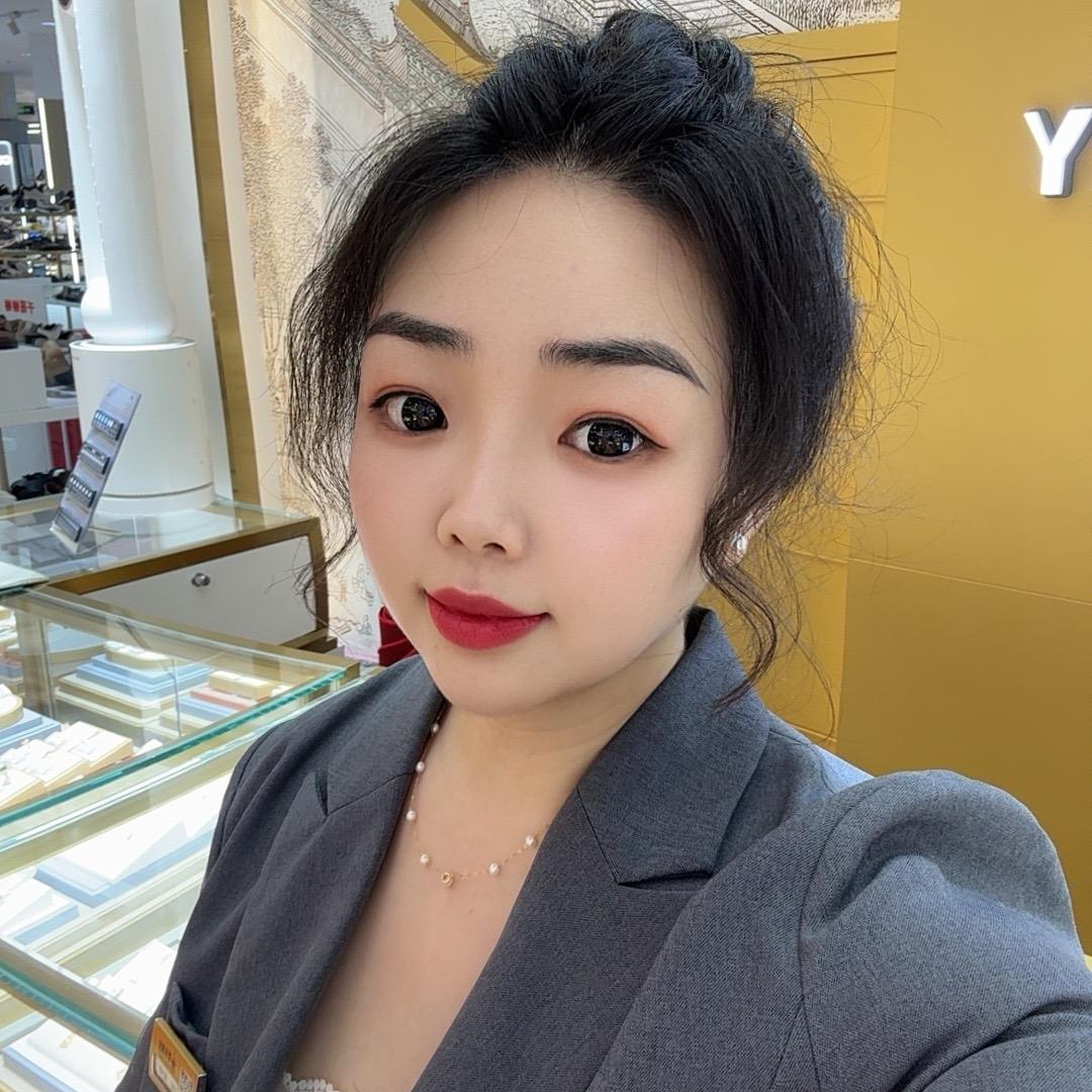 @萃华金店八一店小敏