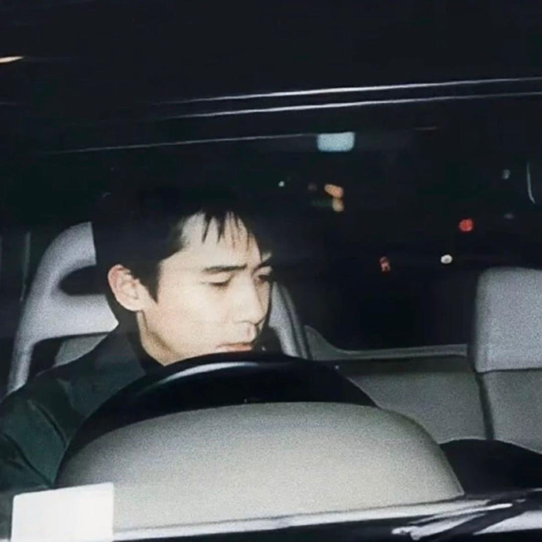 周什么航