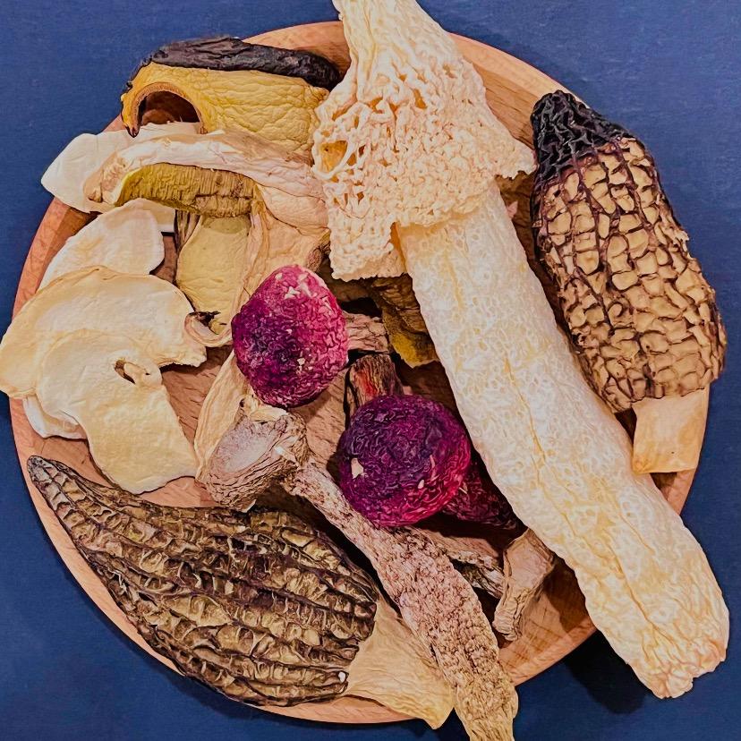 皇荪贵竹菌菇包