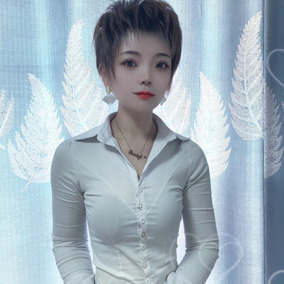 兮兮一个人