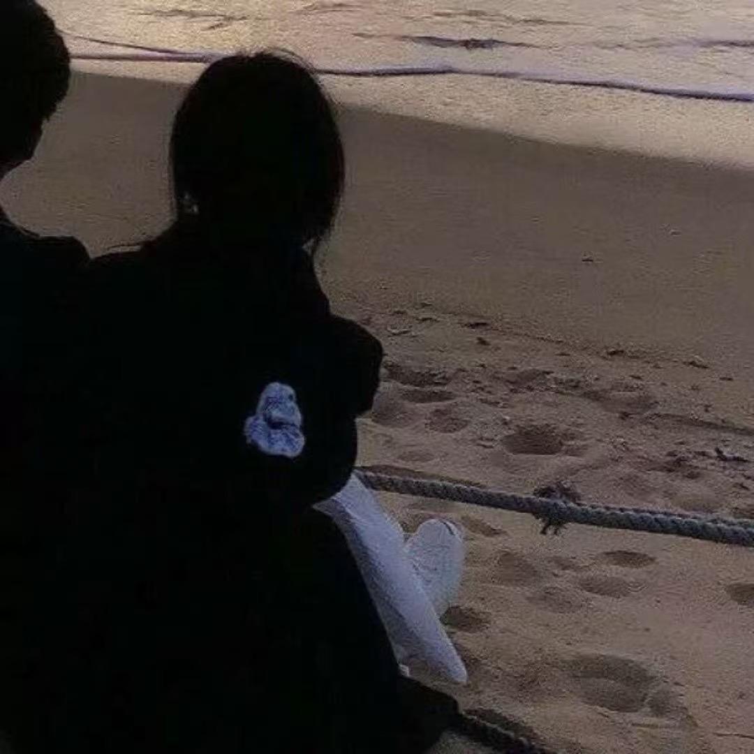 你耳机在听什么