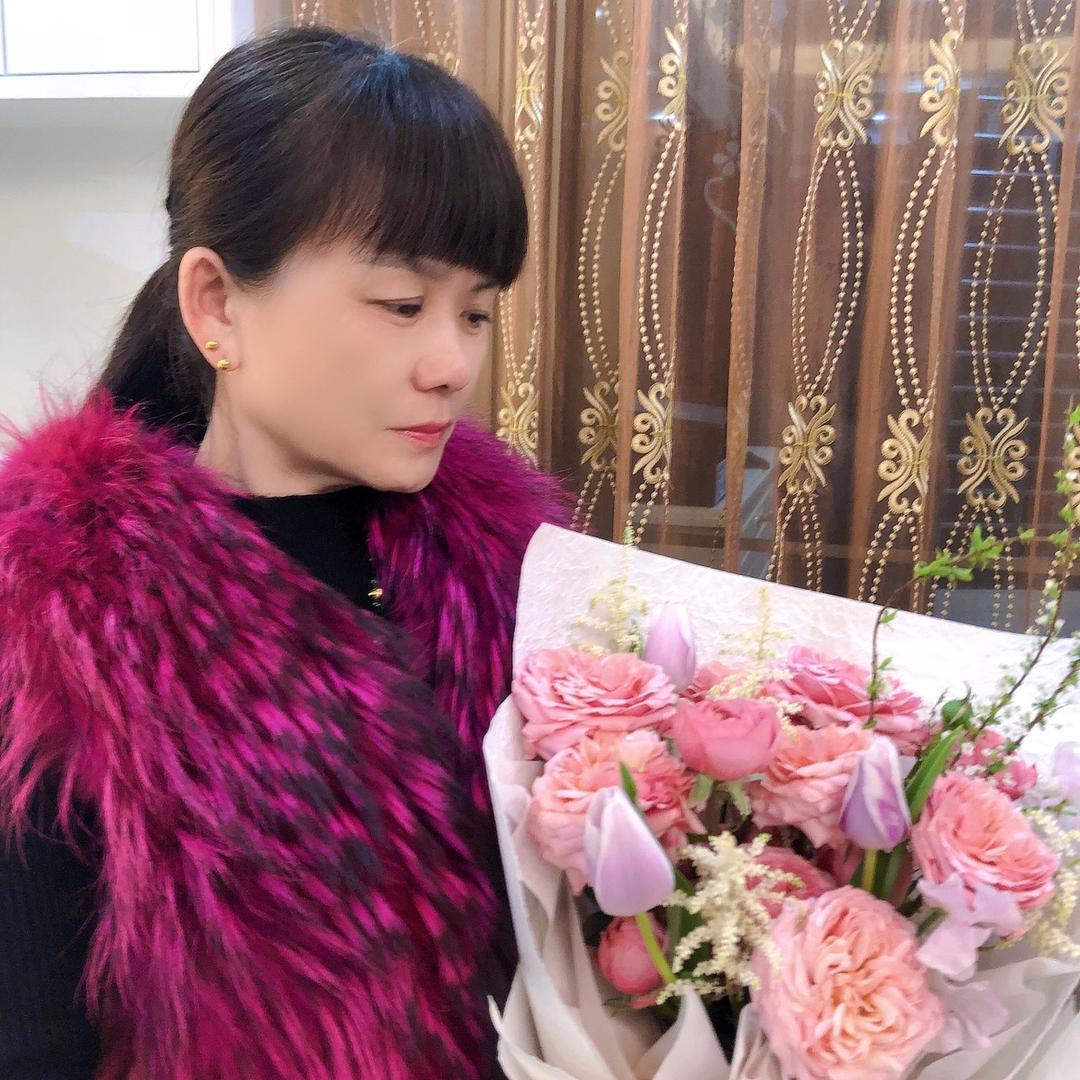 秀双窗帘店