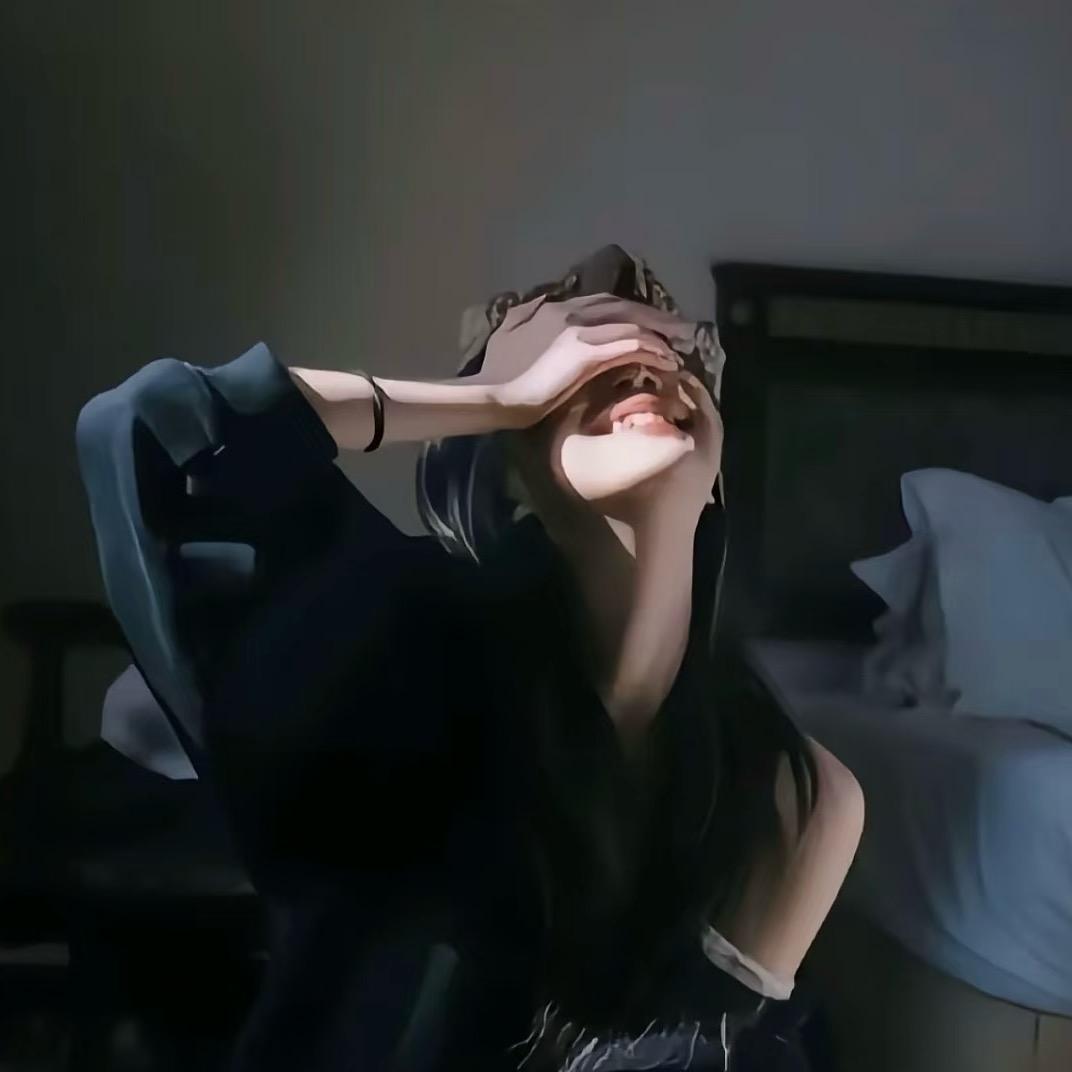 不吃香菜(๐•̆ ·̭ •̆๐)