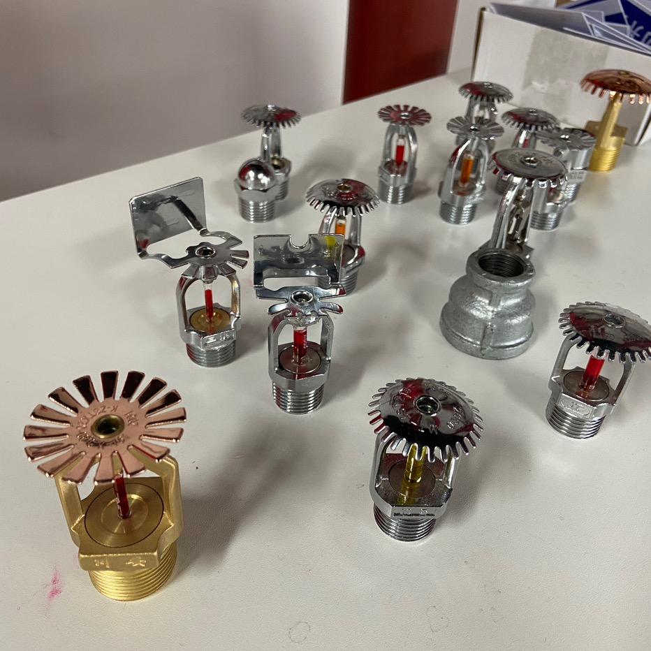 四川学天消防谢老师